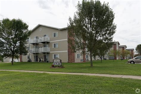 Oskaloosa ia apartments  307-309 1st Ave E is an apartment community located in Mahaska County and the 52577 ZIP Code
